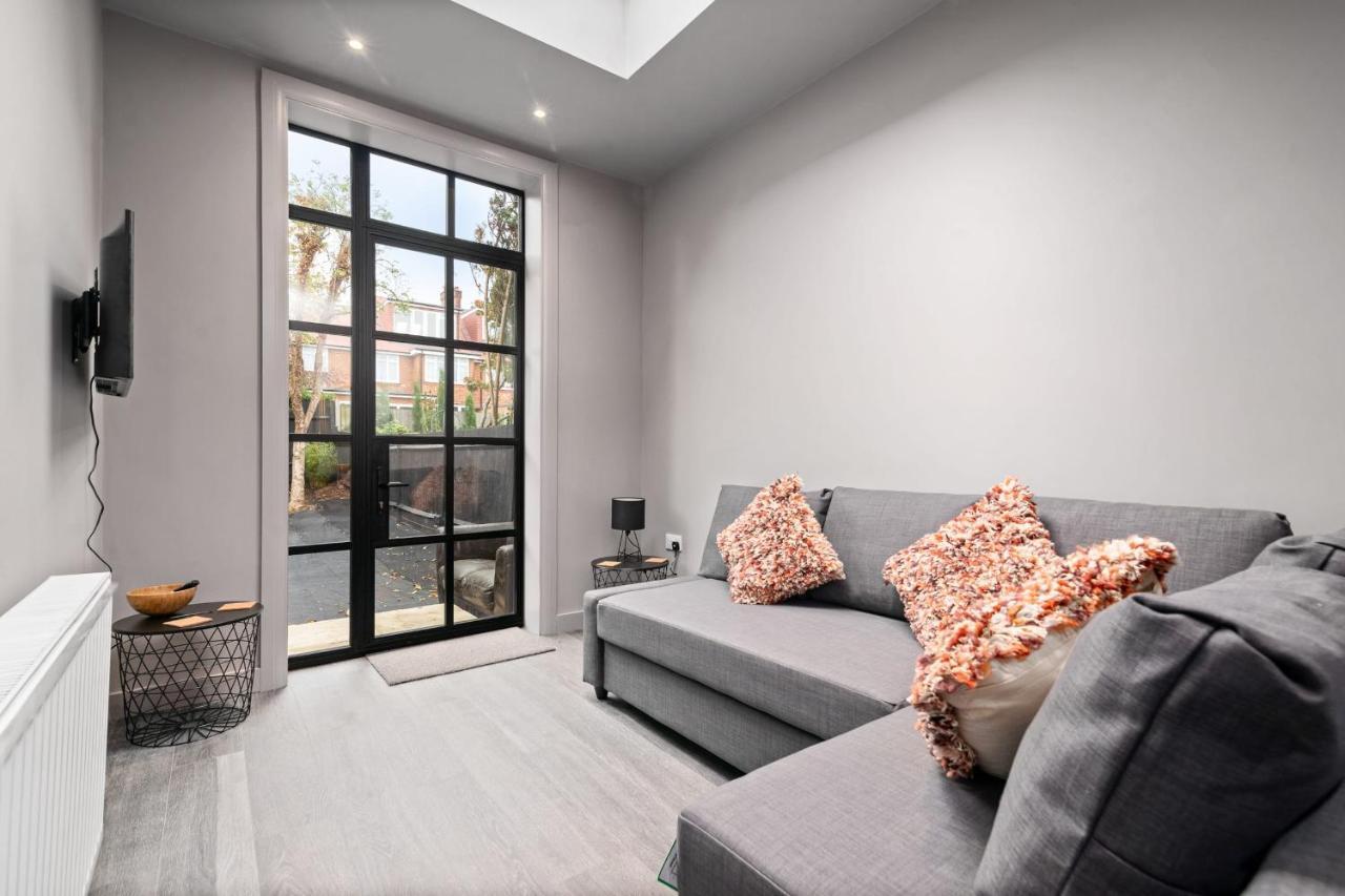 Lovely 2-Bed Apartment - Hosted By Guestready ลอนดอน ภายนอก รูปภาพ