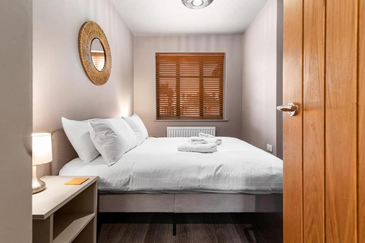 Lovely 2-Bed Apartment - Hosted By Guestready ลอนดอน ภายนอก รูปภาพ