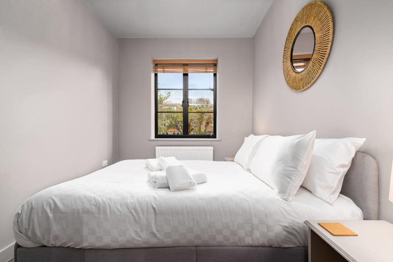 Lovely 2-Bed Apartment - Hosted By Guestready ลอนดอน ภายนอก รูปภาพ